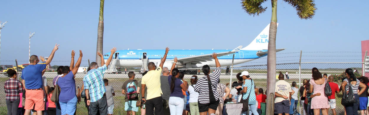 Students leaving Bonaire